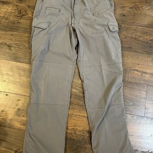 5.11 Tactical Stryke pant, 38x34, storm color,